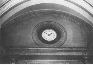 아인슈타인의 시계들 그림 7. 베른 연방 공관의 조율 시계.jpg